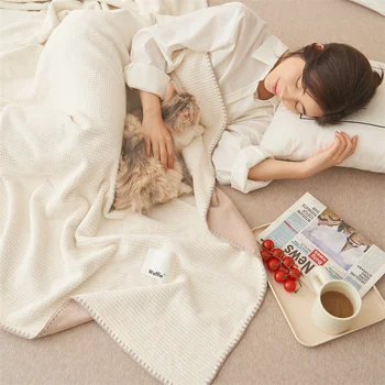 Меко и пушистое одеяло, Луксозно и приятно за кожата двухслойное плюшевое одеяло, идеално, за да е Уютно се настанете на дивана-легло Одеяло